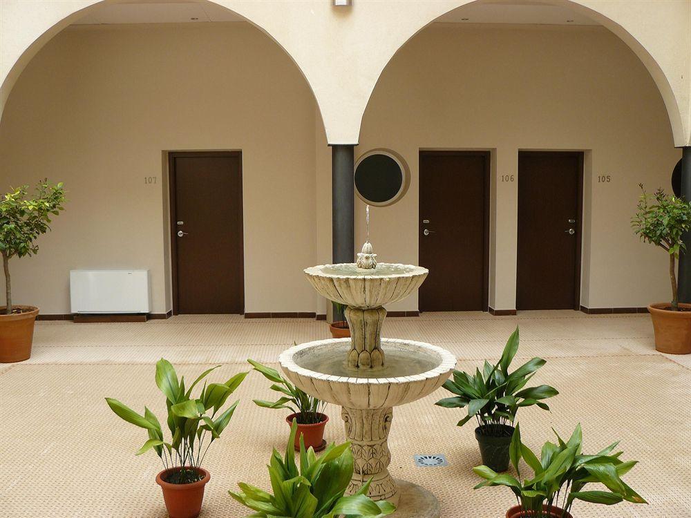 Ciudad Del Renacimiento Hotel Baeza Bagian luar foto