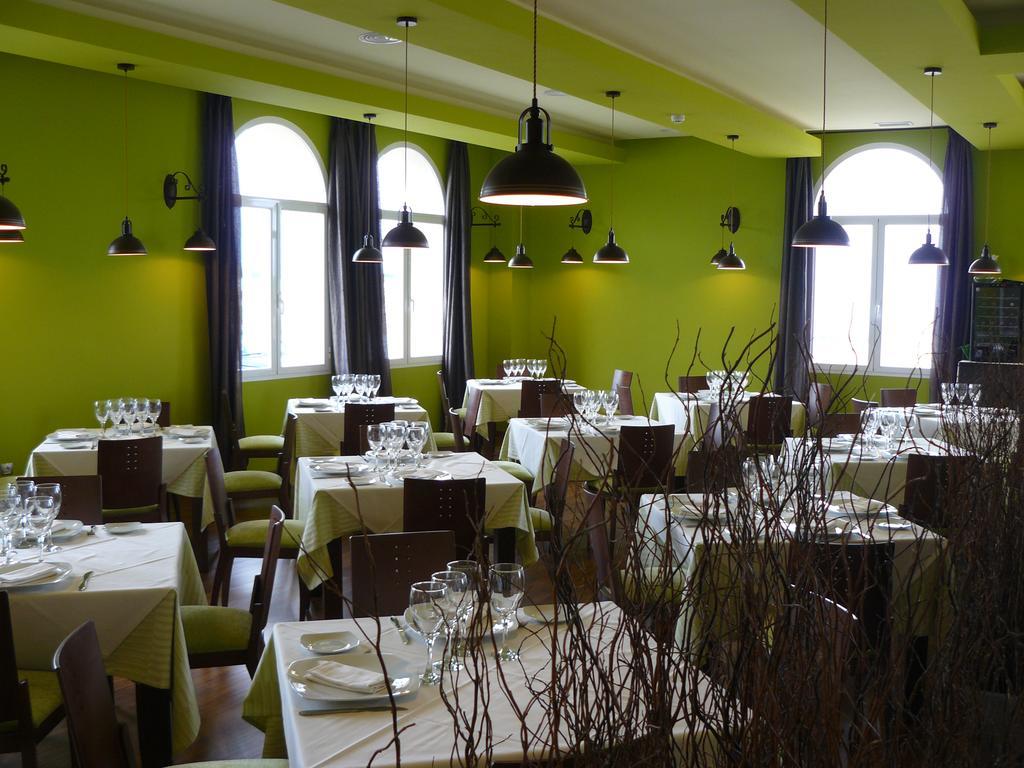 Ciudad Del Renacimiento Hotel Baeza Bagian luar foto
