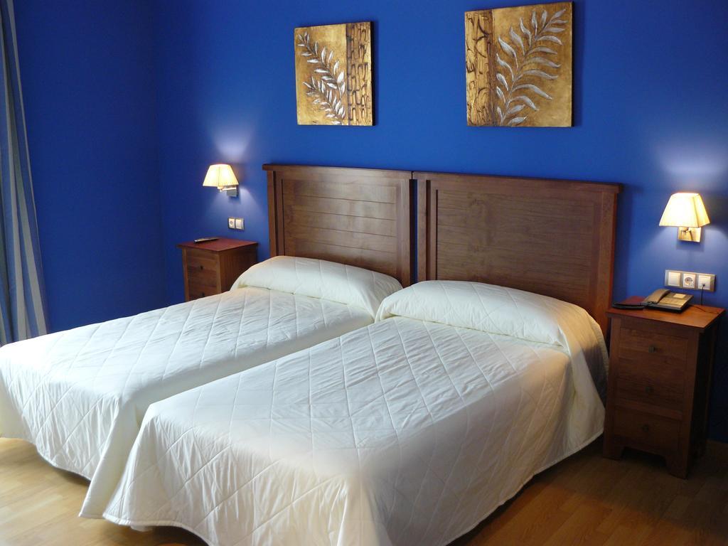 Ciudad Del Renacimiento Hotel Baeza Bagian luar foto