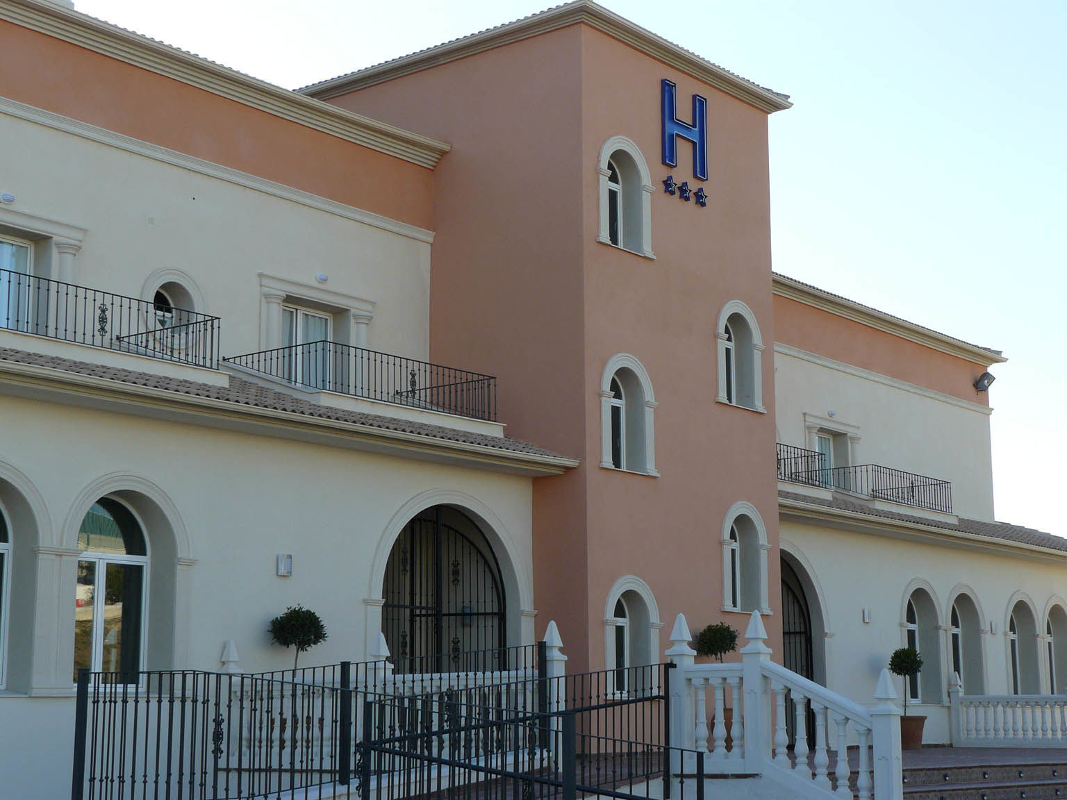 Ciudad Del Renacimiento Hotel Baeza Bagian luar foto